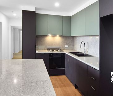 Penthouse Living - Photo 5