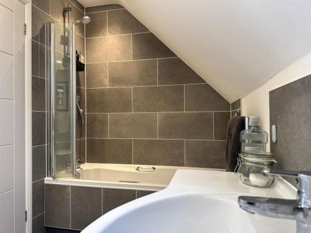 2 bedroom house to rent - Photo 3