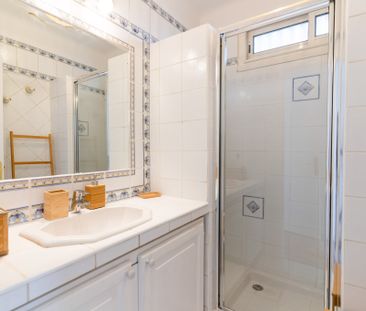 Location Appartement 3 pièces 65m² SAUSSET LES PINS 13960 - Photo 6
