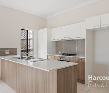 Stunning Family Home in Unbeatable Location! - Photo 6