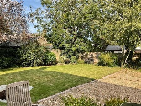 Warmington - Photo 5