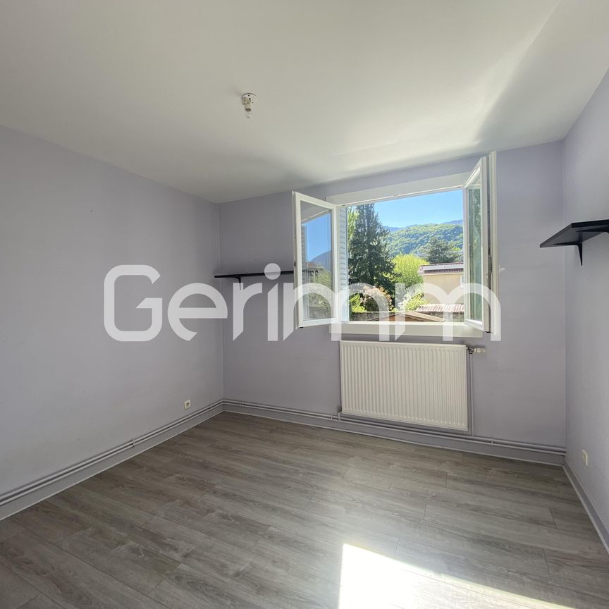 LOCATION T3 SEYSSINET-PARISET - 21C AVENUE ARISTIDE BERGES - Photo 1