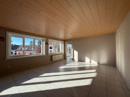 Ruim en lichtrijk appartement te huur in het hart van Belzele (Evergem) - Photo 5