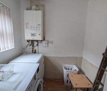 2 bedroom terraced house to rent - Photo 6