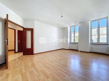 Apartment - Photo 2