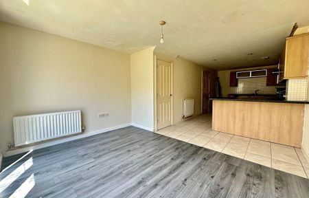 3 bedroom terraced house to rent - Photo 3