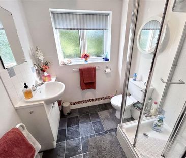 2 bedroom apartment to rent - Photo 6