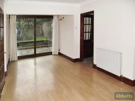 Parkhurst Drive,Rayleigh - Photo 1