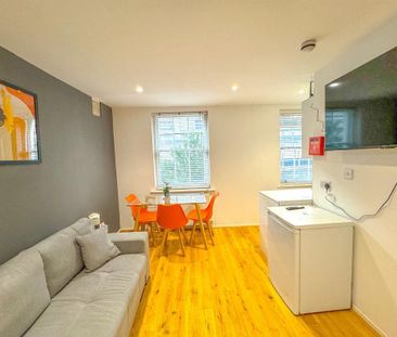 1 bedroom flat to rent - Photo 4