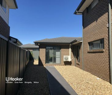 4B Russell Street, Oran Park - Photo 2
