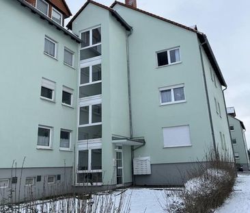 GroÃzÃ¼gige 2-Zimmerwohnung mit Balkon, separater KÃ¼che und Wanne... - Photo 3