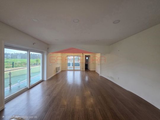 Moradia T4 em Porto - Foto 1