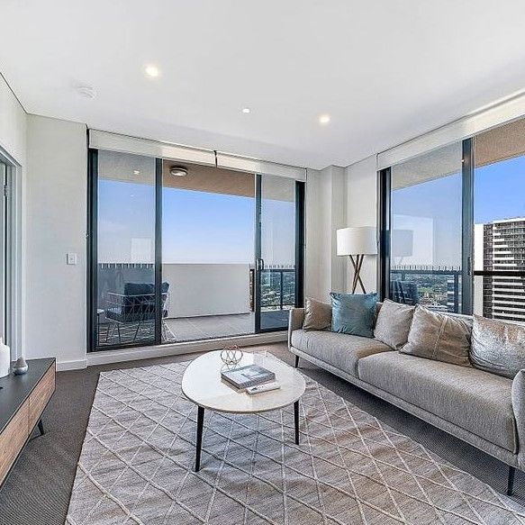 Luxurious Two-Bedroom Apartment For Rent - Photo 1