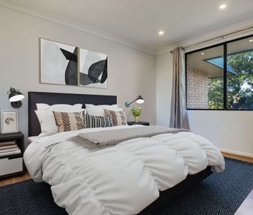 Renovated Apartment - Photo 2