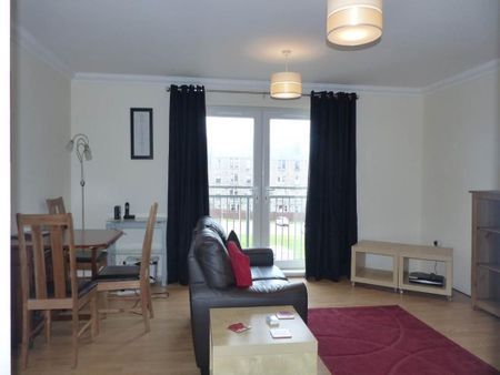 2 bedroom flat to rent - Photo 3