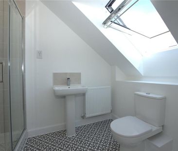 3 bedroom semi-detached house to rent - Photo 6