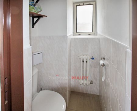 Pronájem bytu 2+kk 70 m², Slup - Photo 3