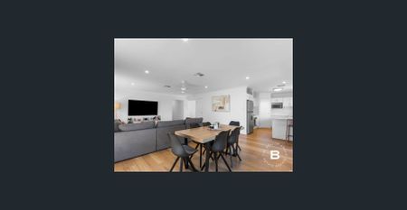 Entertain, Relax & Enjoy – The Perfect Family Home - Photo 5