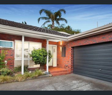 REAR UNIT WALKING DISTANCE TO HAMPTON STREET - Photo 1