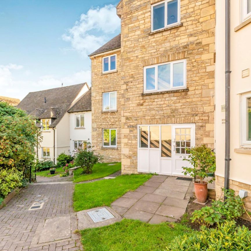 2 bedroom apartment to rent Warrenne Keep, Stamford, PE9 - Photo 1