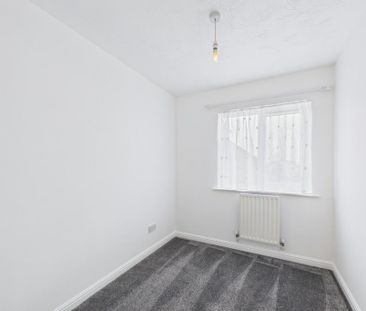 3 bedroom detached house to rent - Photo 5