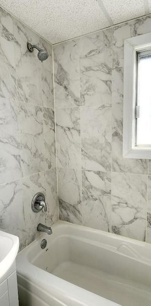 4 1/2 à louer - Photo 1