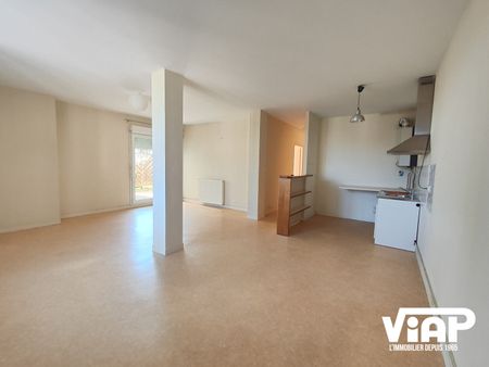 T3 AVEC TERRASSE PROCHE DENIS DUSSOUBS - Photo 5