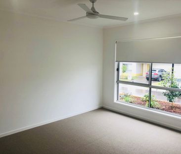 PERFECT FAMILY HOME - Photo 3