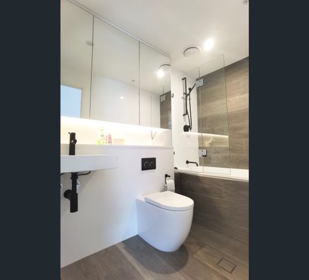 907/22 John Street, Mascot, NSW 2020 - Photo 4