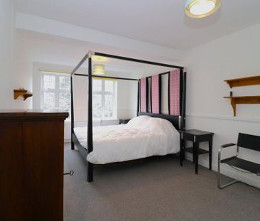 5 bedroom detached house to rent - Photo 3