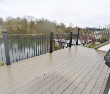 5 bedroom detached house to rent - Photo 1