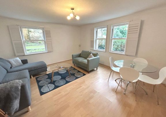 2 bedroom flat to rent - Photo 1