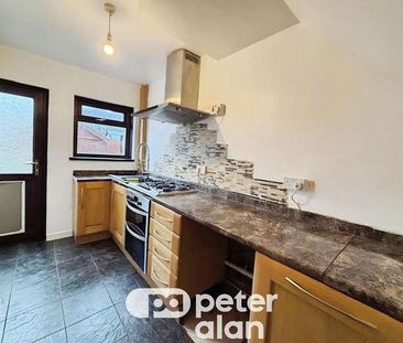 Ty Isaf Park Avenue, Risca, Newport, NP11 - Photo 1