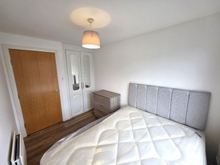 2 bedroom flat to rent - Photo 5