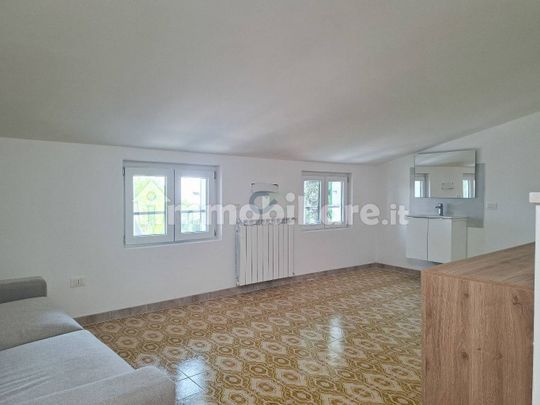 Trilocale via Borgo di Sotto, Rivoltella, Desenzano del Garda - Photo 1