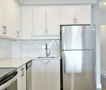 21 James Street - 806 - Photo 1