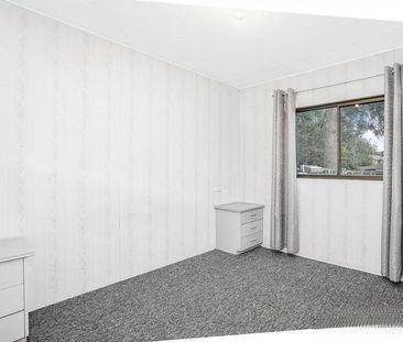 Neat & Tidy 1-Bedroom Granny Flat in Oxley Park WATER INCLUDED - Photo 2