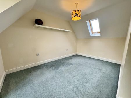5 bedroom detached house to rent - Photo 3