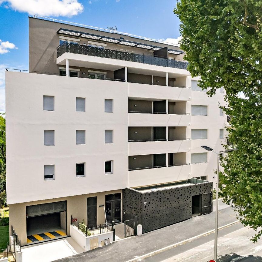 location Appartement A DE 94.79m² À MONTPELLIER CEDEX 2 - Photo 2
