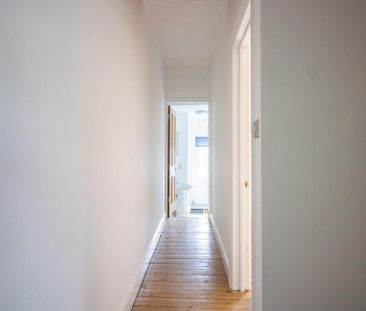 2 bedroom end of terrace house to rent - Photo 1