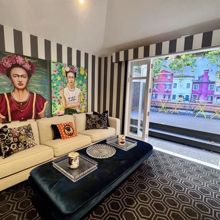 A Masterpiece of Elegance & Comfort in Oriental Bay - Photo 1