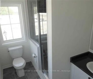 56 CORNELL CENTRE BOULEVARD - Photo 6