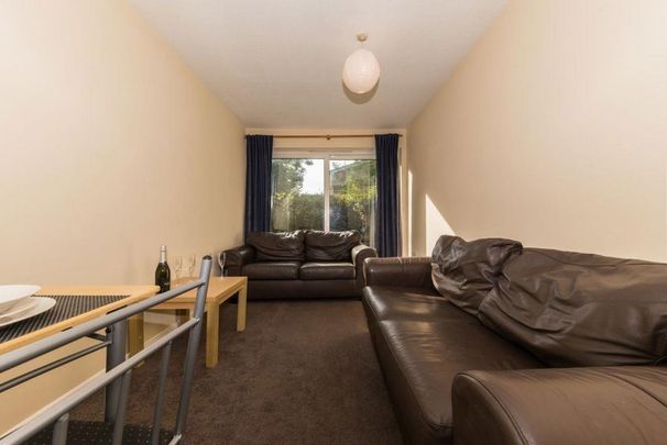 4 bedroom house to rent - Photo 1