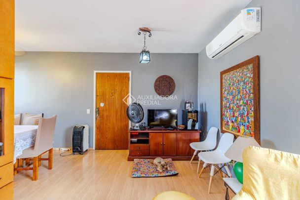Apartamento com 2 quartos e 87m² para alugar em Menino Deus, Porto Alegre. - Foto 1