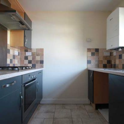 1 bedroom property to rent in Worthing - Photo 1