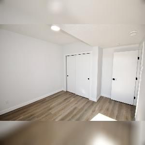 2 Bed 1 Bath Suite Ottewell Home For Rent Edmonton - Photo 4