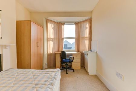 7 bedroom house to rent - Photo 4