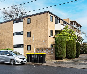 1/31 Upton Road, Windsor VIC 3181 - Apartment For Rent | Domain - Photo 2
