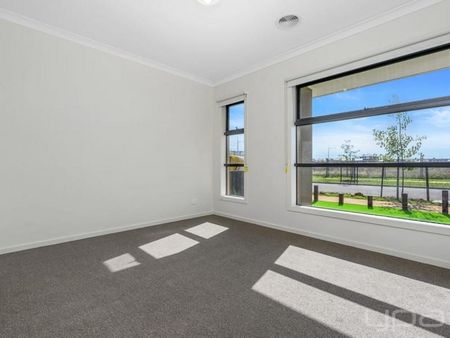 Your Dream Rental in Strathtulloh - Photo 5