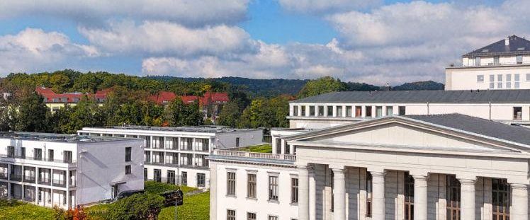 Idyllisch wohnen am Pelzmühlenteich – hell, modern, barrierefrei, energieeffizient und mit EBK - Photo 1